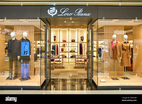 loro piana china store